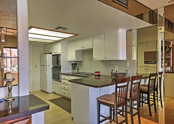 Walk To Havasu Beaches: W/ Pool Access! Lake Havasu City