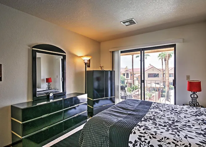 Walk To Havasu Beaches: W/ Pool Access! Ferienhaus