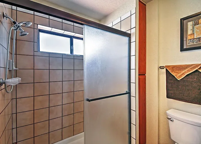 Walk To Havasu Beaches: W/ Pool Access! Lake Havasu City