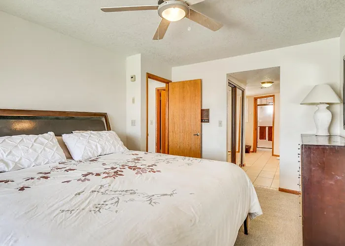 Walk To Havasu Beaches: W/ Pool Access! Ferienhaus Lake Havasu City