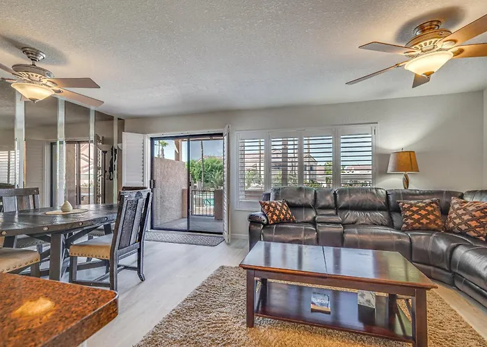 Walk To Havasu Beaches: W/ Pool Access! Ferienhaus